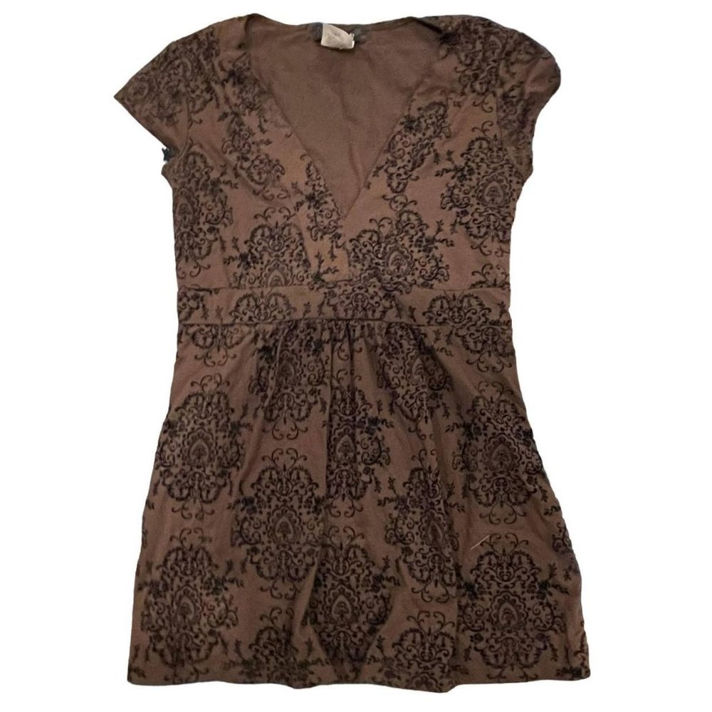 fleurish size medium y2k velour top